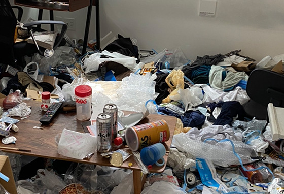 ゴミ屋敷の片付け、清掃・遺品整理・引越しゴミ・不用品回収なら七福神！